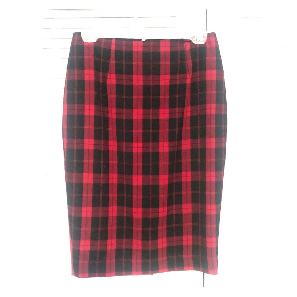 Red and black buffalo plaid pencil skirt